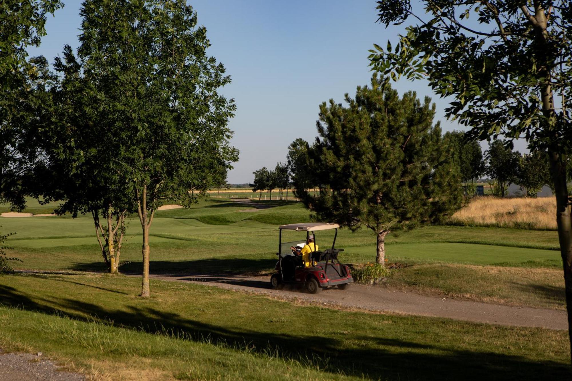 Aparthotel Green Resort Hruba Borsa Zewnętrze zdjęcie